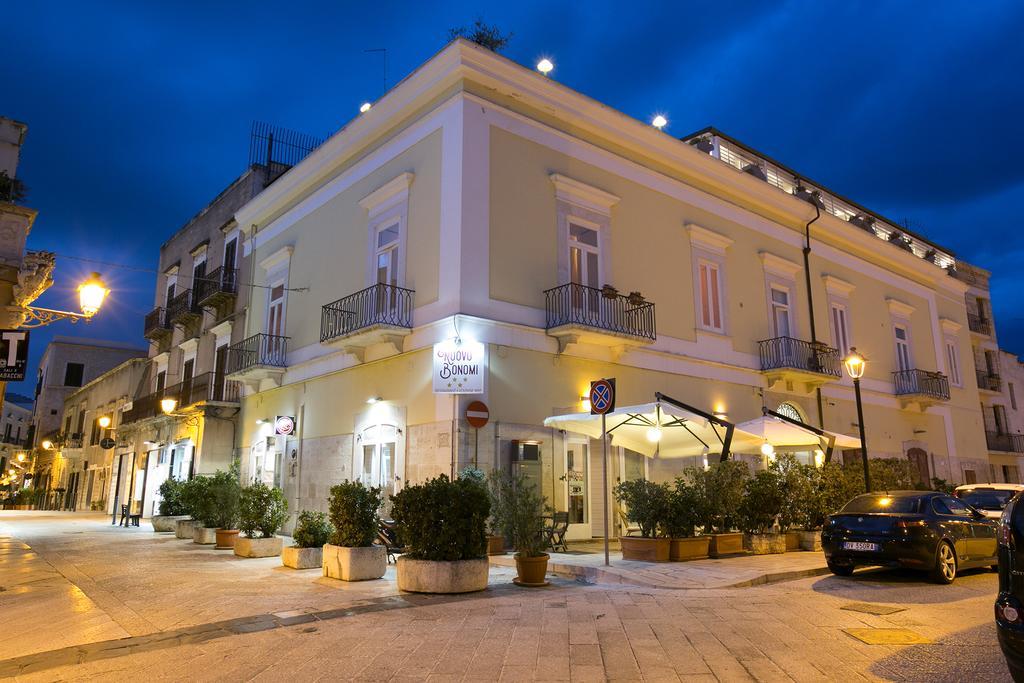 Palazzo Bonomi Hotel Bisceglie Luaran gambar